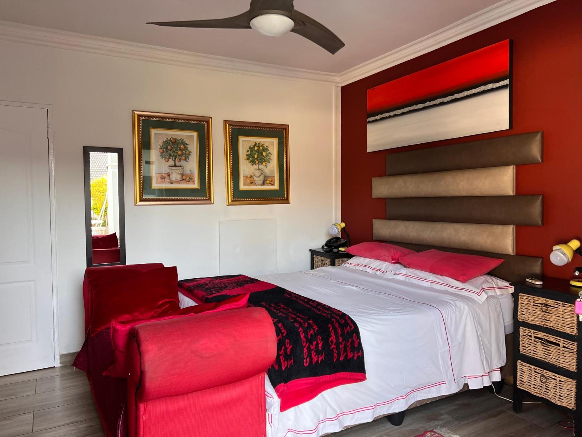 2 Op Terblanche Guesthouse Boksburg Esterno foto