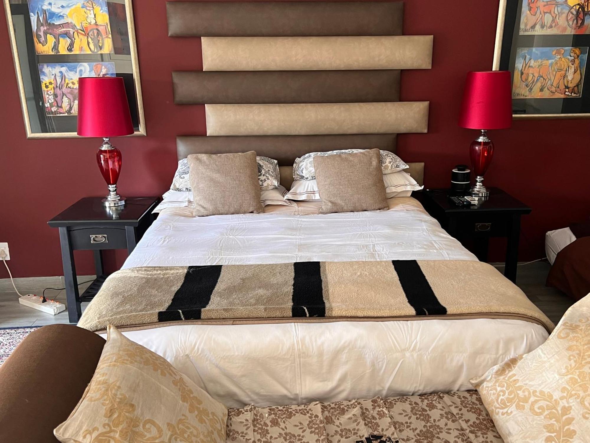 2 Op Terblanche Guesthouse Boksburg Esterno foto